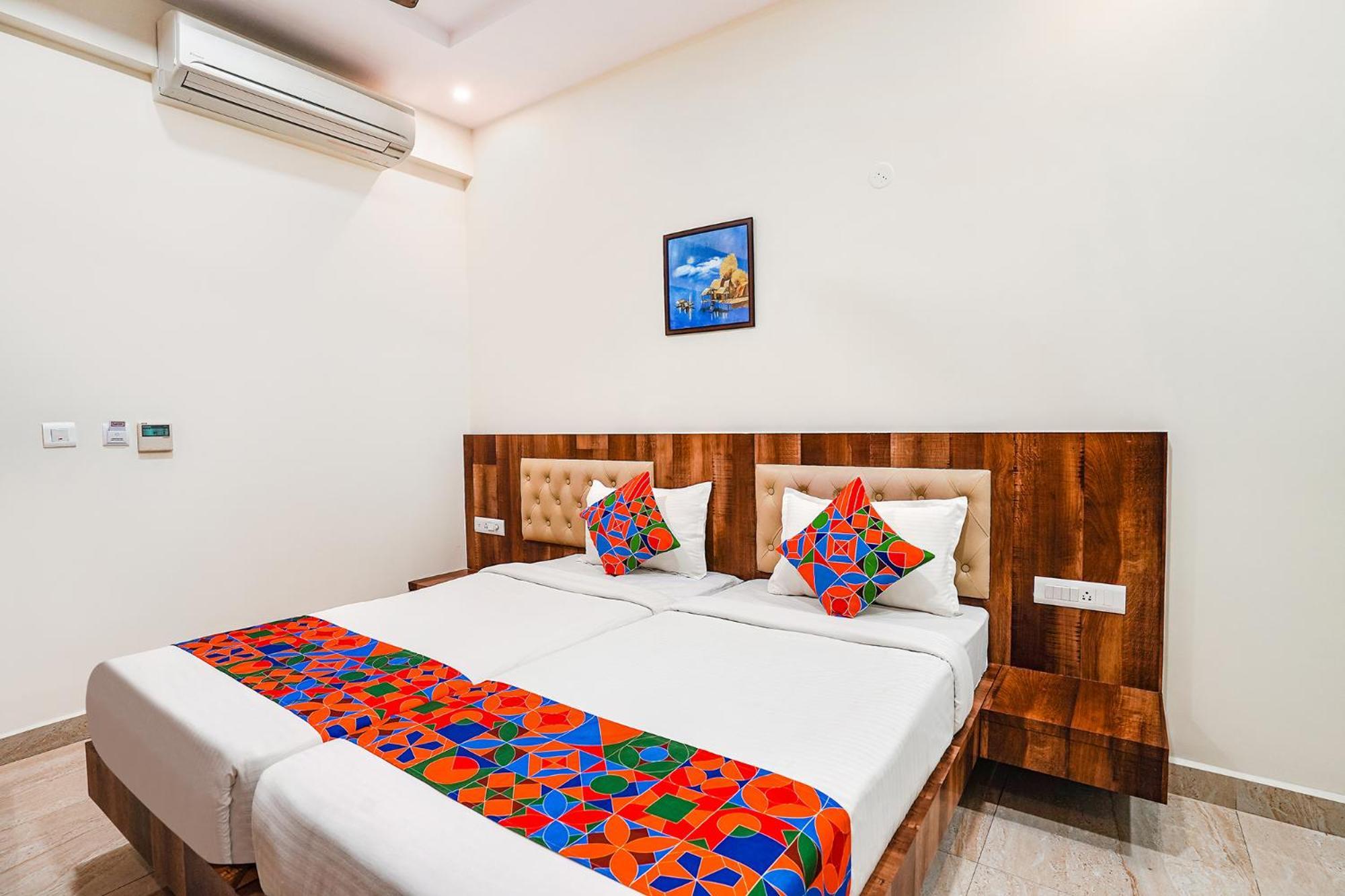 Fabhotel Wonder Stay Suite Rooms - Nr Aecs Layout Main Road Бангалор Экстерьер фото