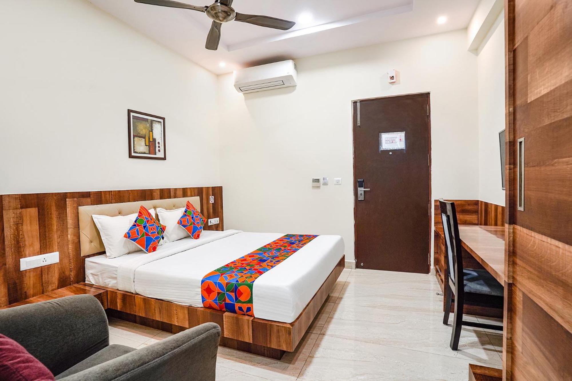 Fabhotel Wonder Stay Suite Rooms - Nr Aecs Layout Main Road Бангалор Экстерьер фото