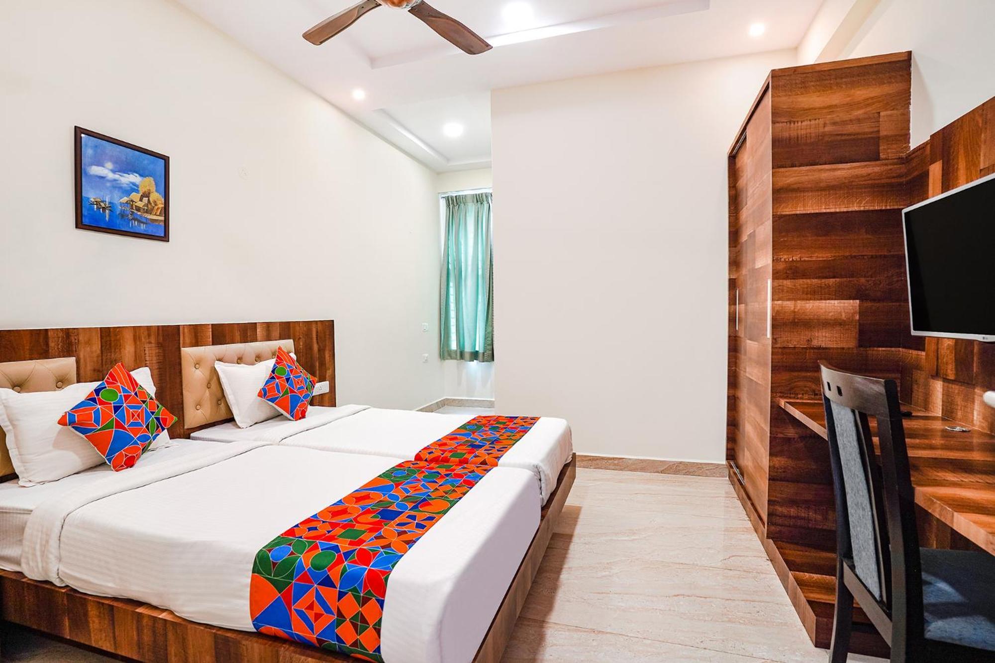 Fabhotel Wonder Stay Suite Rooms - Nr Aecs Layout Main Road Бангалор Экстерьер фото